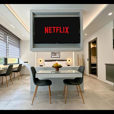 Luxury Downtown Apartment Α5 เทสซาโลนิกิ ภายนอก รูปภาพ