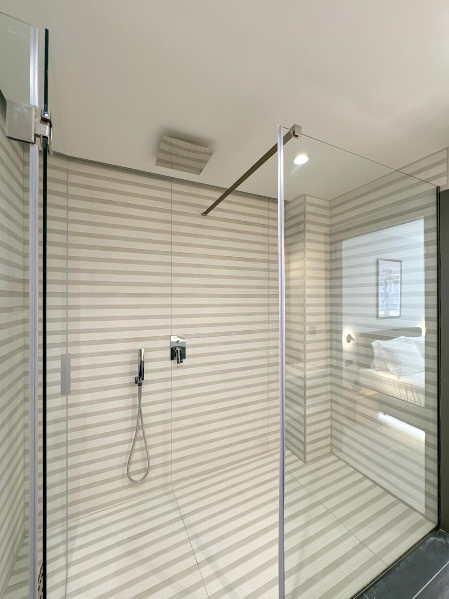 Luxury Downtown Apartment Α5 เทสซาโลนิกิ ภายนอก รูปภาพ