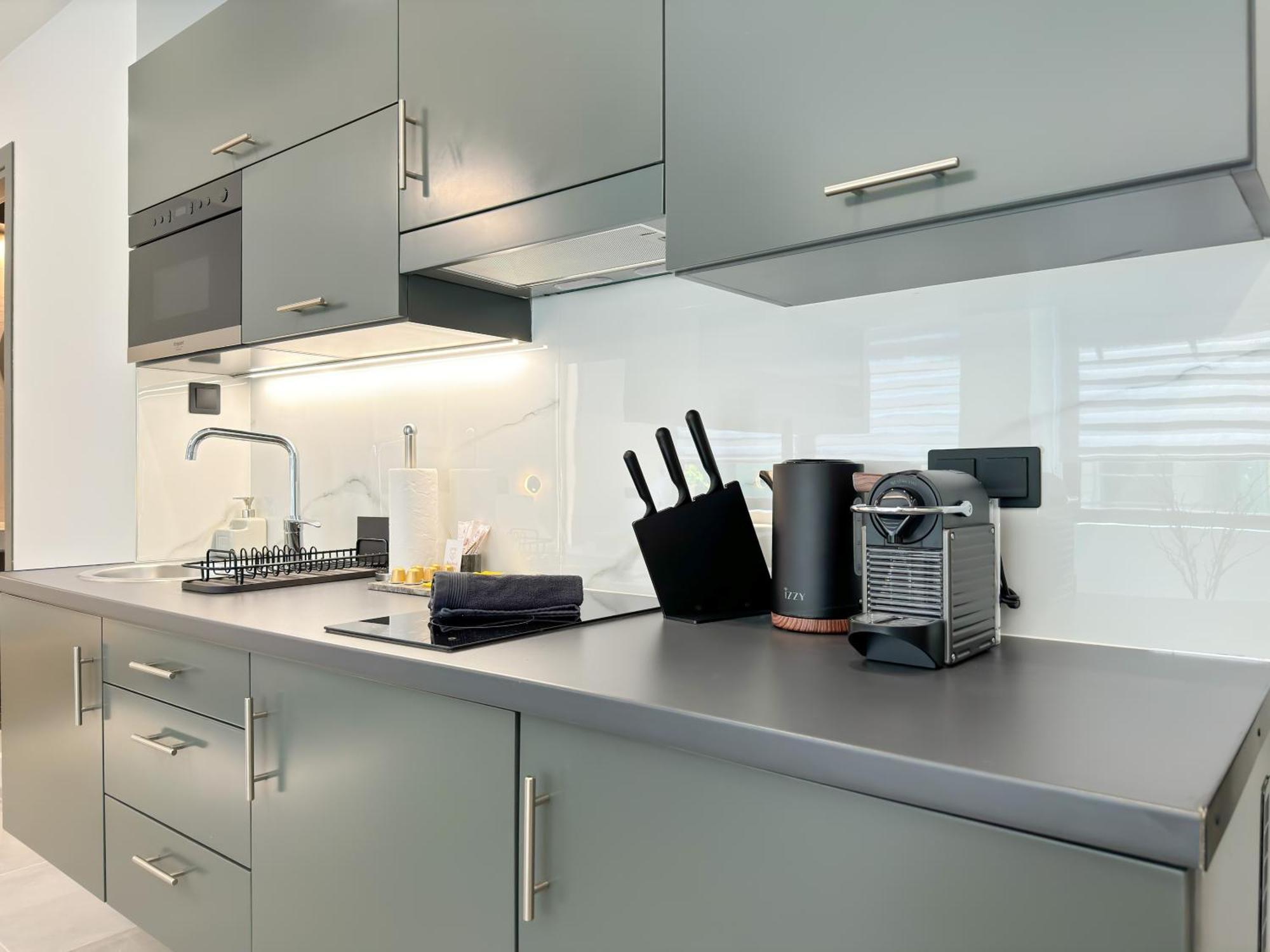 Luxury Downtown Apartment Α5 เทสซาโลนิกิ ภายนอก รูปภาพ